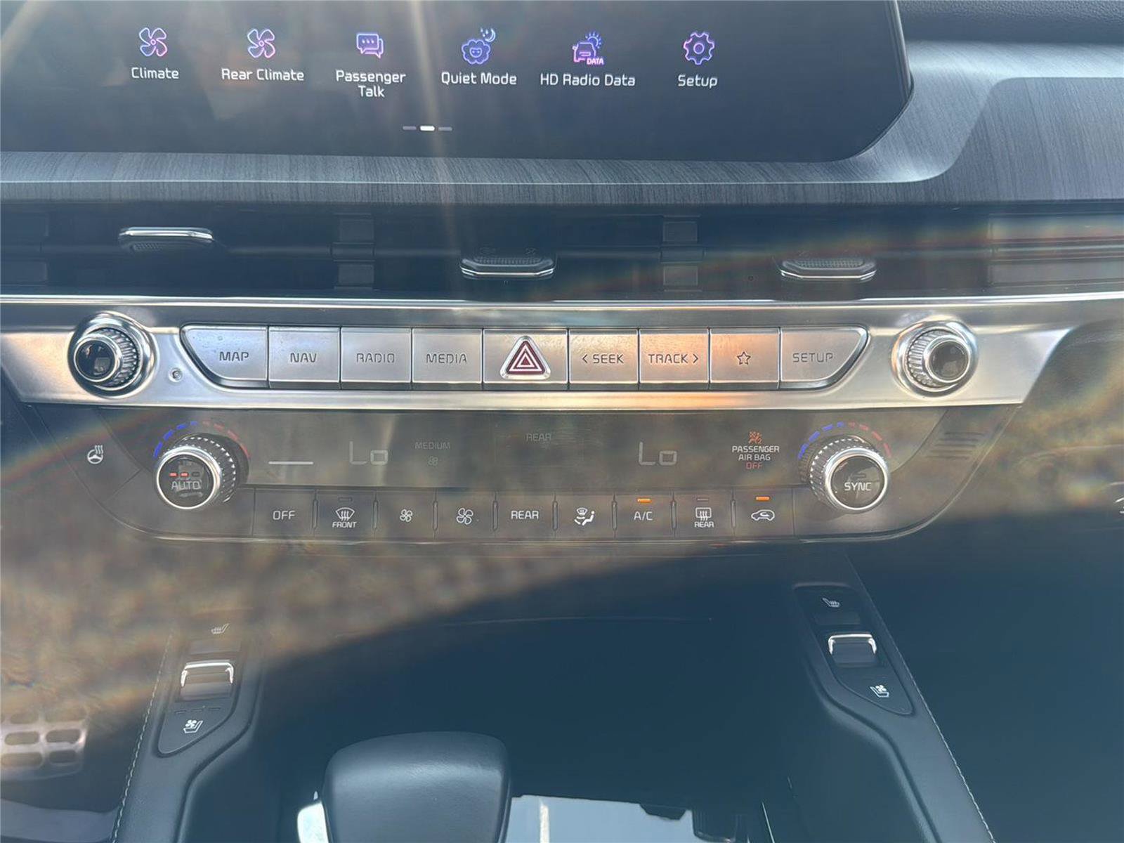 Used 2023 Kia Telluride SX AWD/4WD image 12