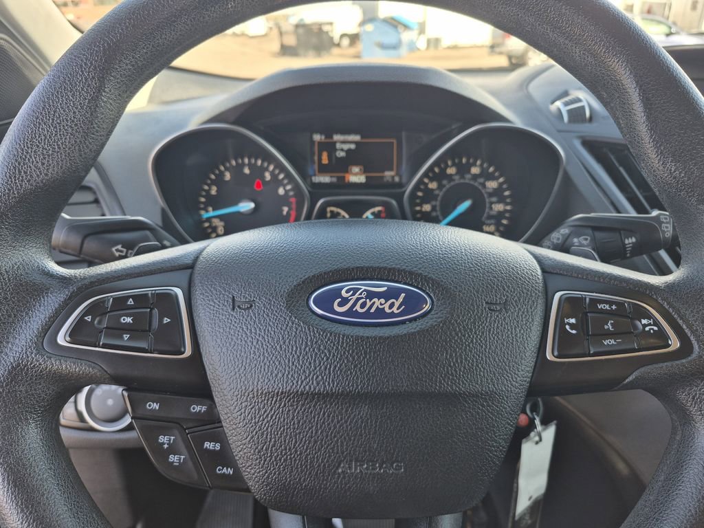 Used 2017 Ford Escape SE w/ SE Cold Weather Package image 19