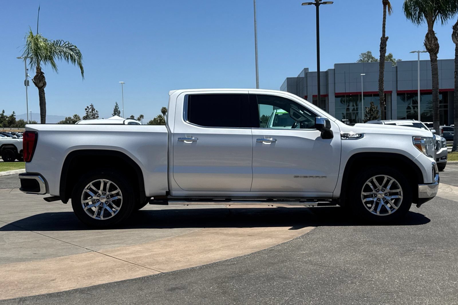 Certified 2021 GMC Sierra 1500 SLT w/ SLT Premium Package RWD image 3