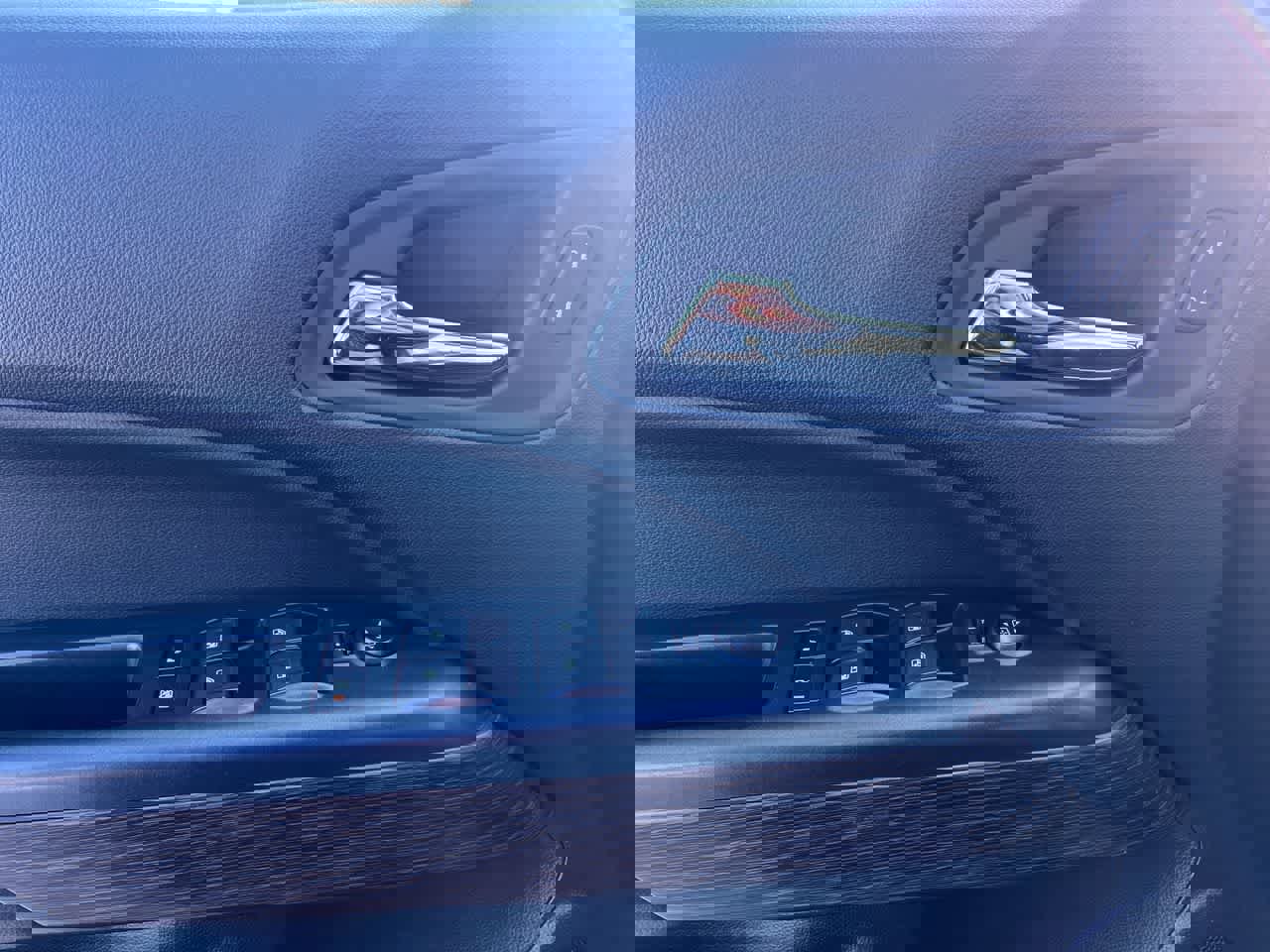 Used 2019 GMC Canyon Denali image 13