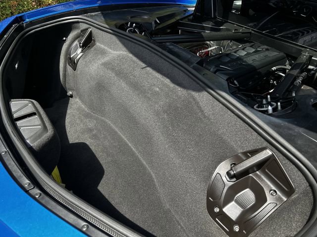 Used 2024 Chevrolet Corvette Stingray Preferred Cpe w/ 2LT image 31