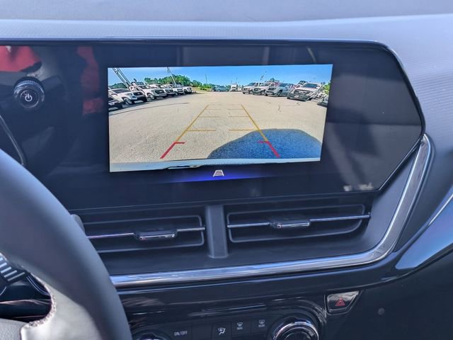 New 2026 Chevrolet Trax ACTIV w/ Sunroof Package FWD image 19