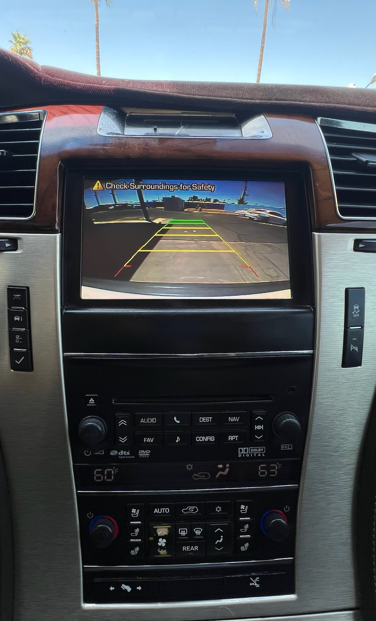 Used 2012 Cadillac Escalade Platinum AWD/4WD image 14