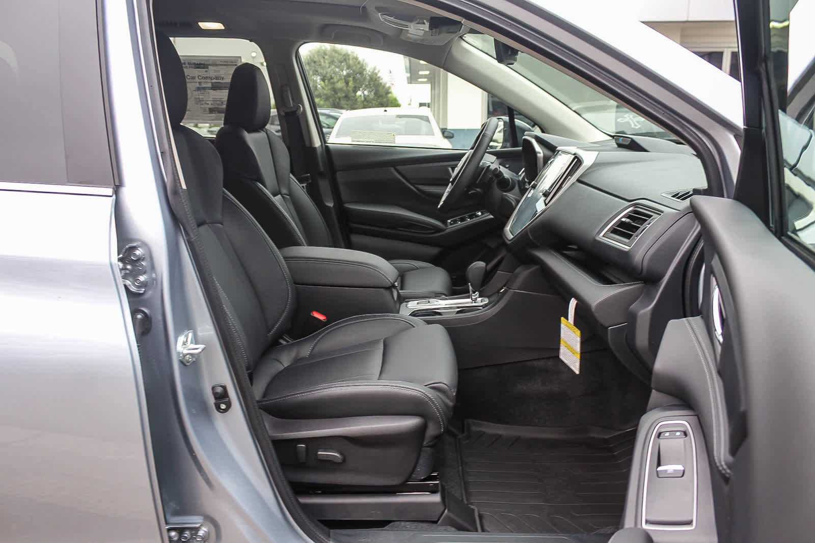 New 2025 Subaru Ascent Limited image 16