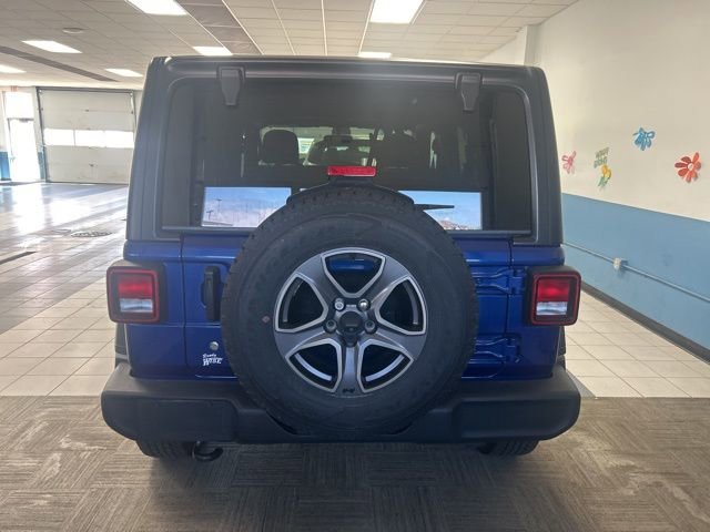 Used 2018 Jeep Wrangler Unlimited Sport S AWD/4WD image 6