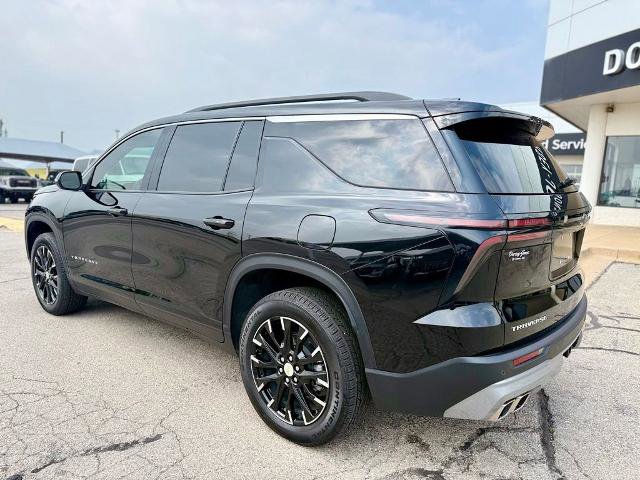 Used 2025 Chevrolet Traverse LT w/ Sun and Wheel Package FWD image 6