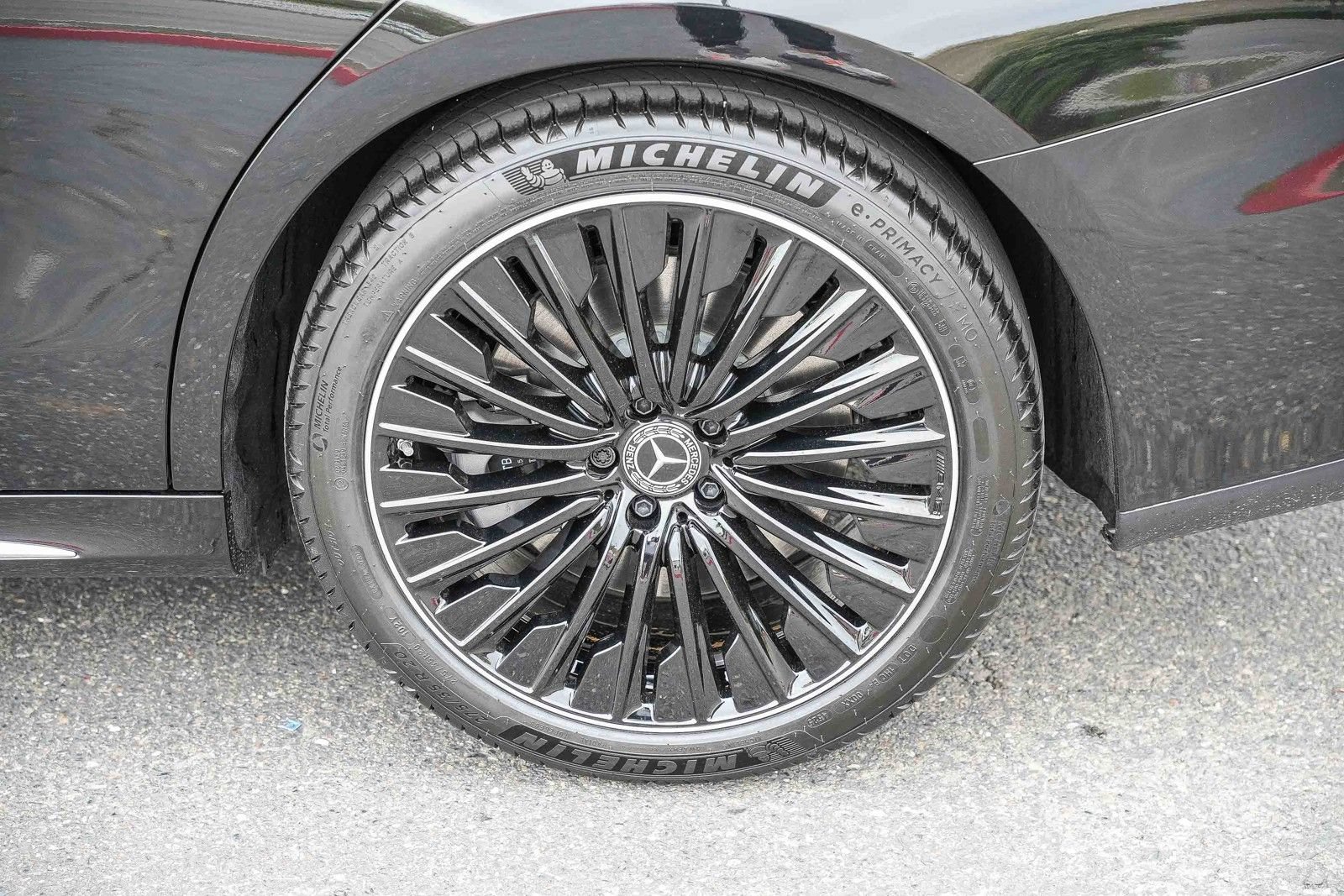 Used 2026 Mercedes-Benz E 450 4MATIC Sedan image 10