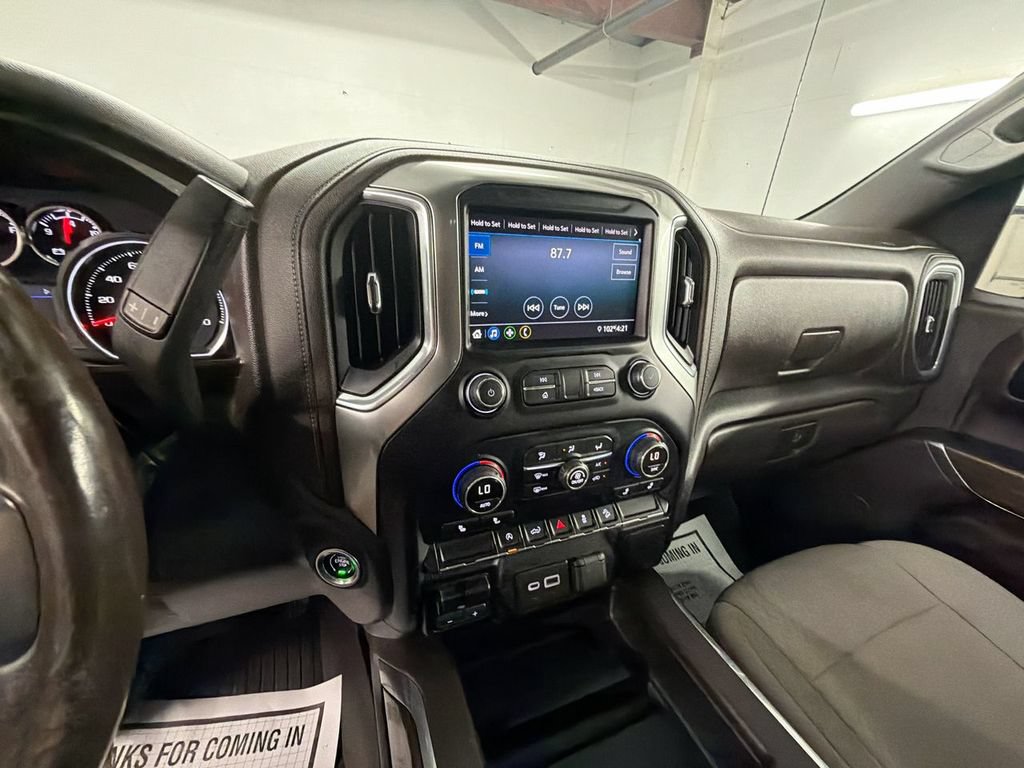 Used 2021 Chevrolet Silverado 1500 RST AWD/4WD image 17