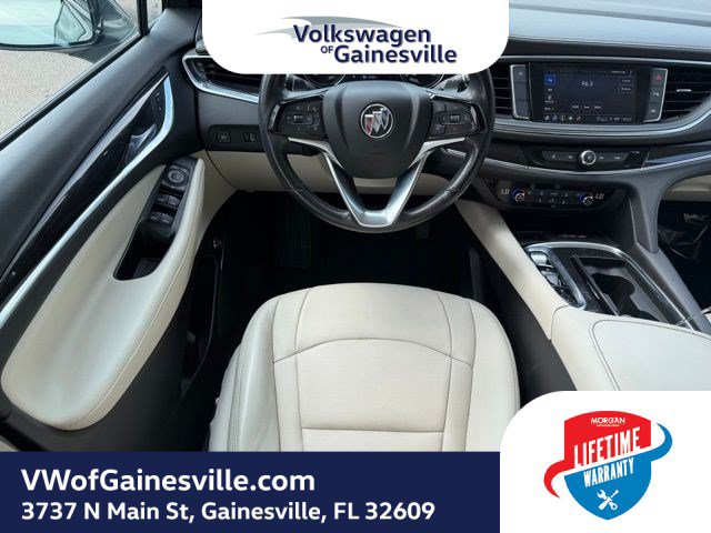 Used 2024 Buick Enclave Essence FWD image 17