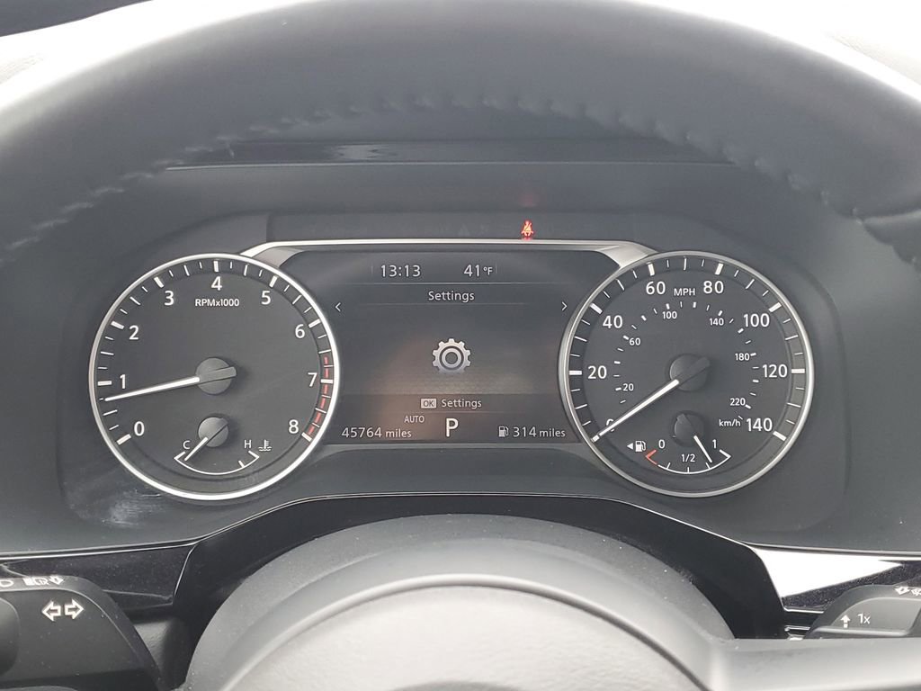 Used 2024 Nissan Pathfinder SV image 17