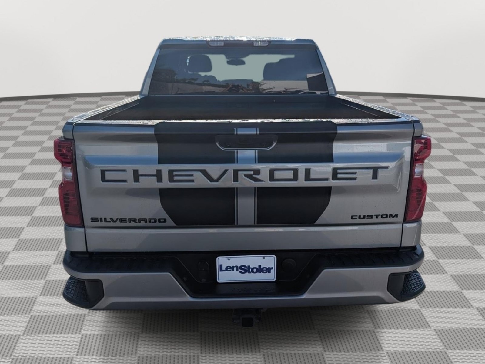 Used 2023 Chevrolet Silverado 1500 Custom w/ Rally Edition AWD/4WD image 4