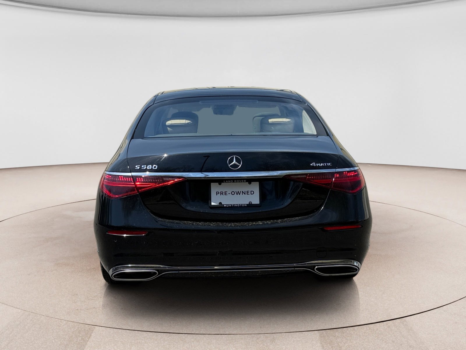 Used 2022 Mercedes-Benz S 580 4MATIC Sedan image 4