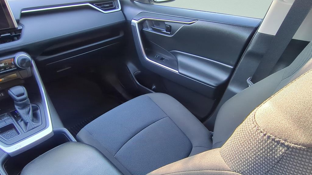 Certified 2023 Toyota RAV4 LE image 13