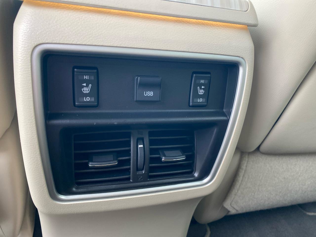 Used 2017 Nissan Murano Platinum w/ Platinum Technology Package AWD/4WD image 14