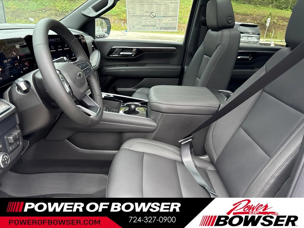 New 2026 Chevrolet Suburban Z71 w/ Comfort Package AWD/4WD image 4