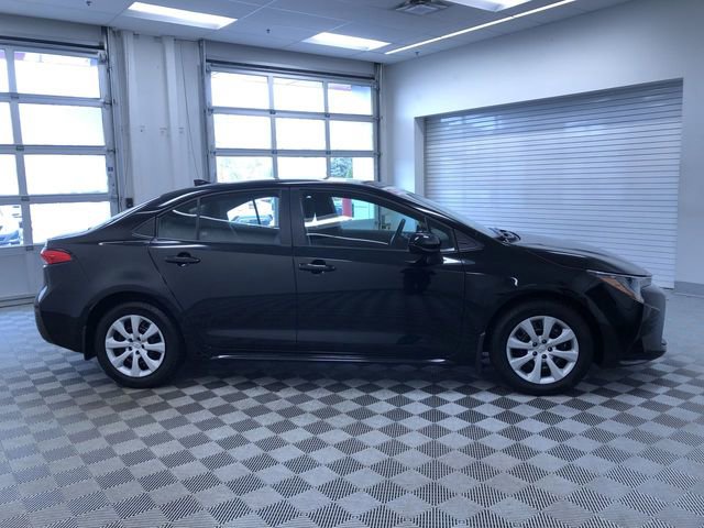 Certified 2024 Toyota Corolla LE image 34