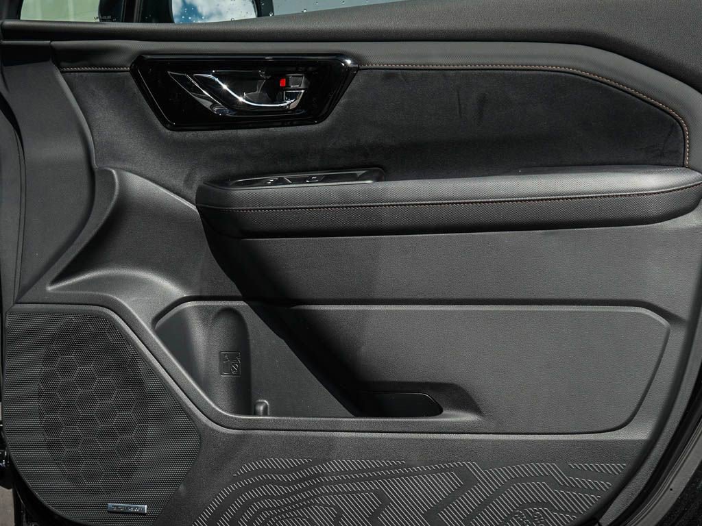 New 2026 Subaru Forester Sport AWD/4WD image 9