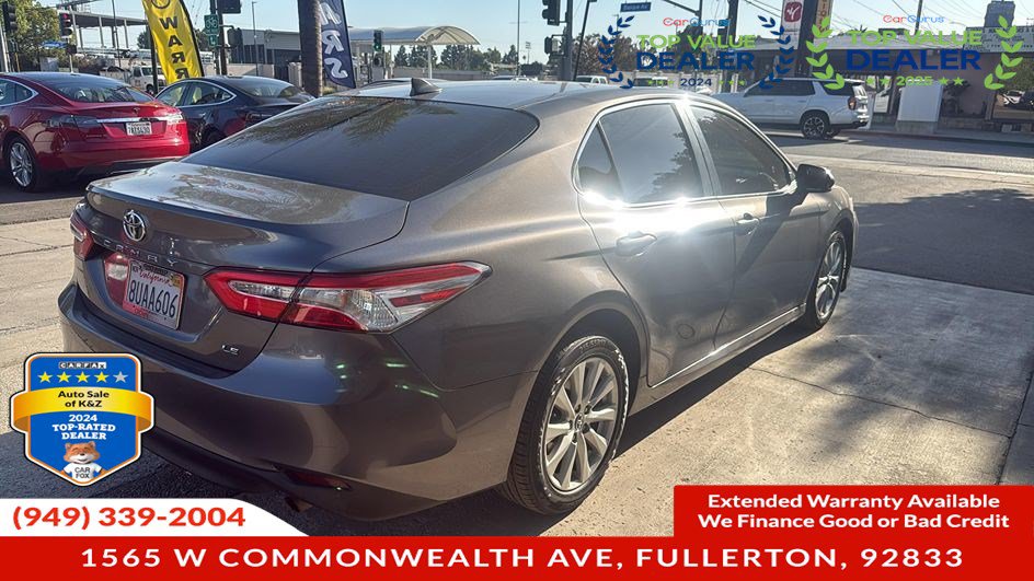 Used 2020 Toyota Camry LE FWD image 6