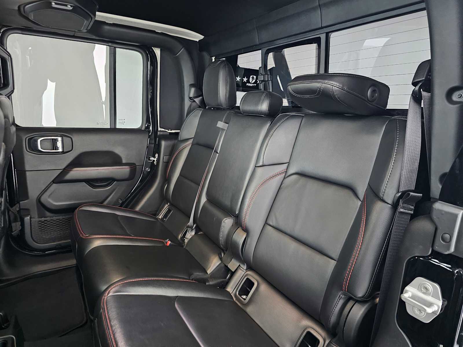 Used 2022 Jeep Gladiator Rubicon w/ LED Lighting Group image 18