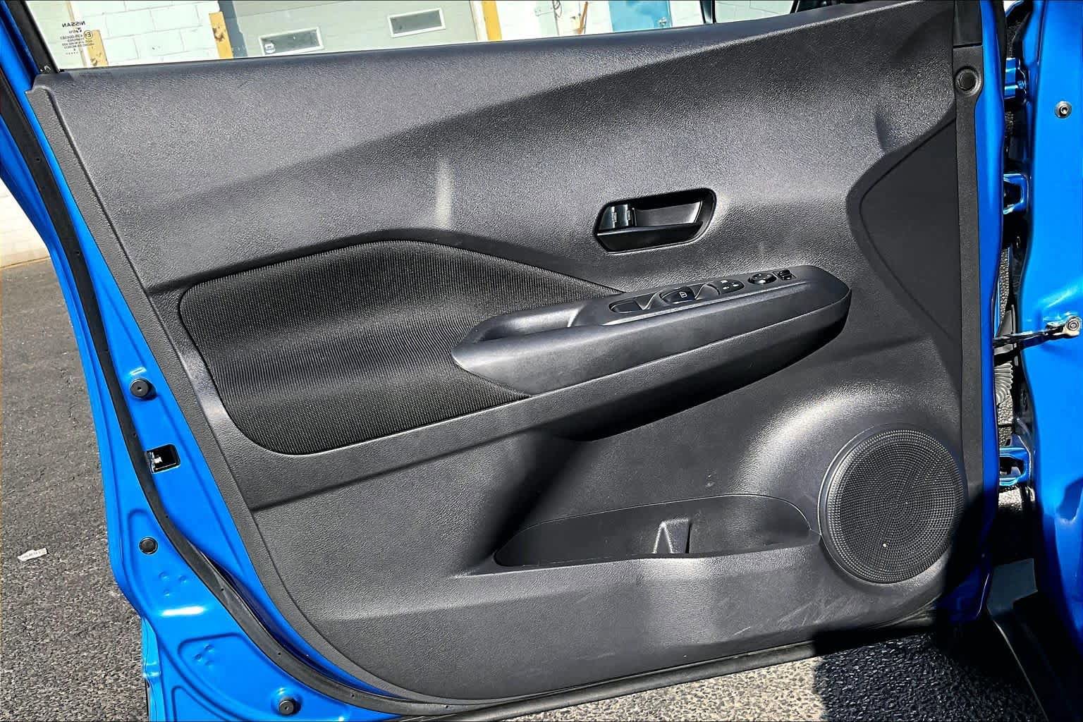 Used 2021 Nissan Kicks S FWD image 21