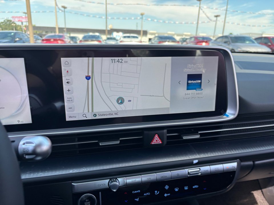 New 2025 Hyundai Ioniq 6 SE image 18