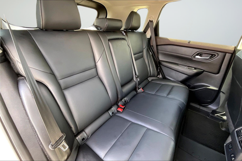 Used 2023 Nissan Rogue SL w/ SL Premium Package FWD image 28