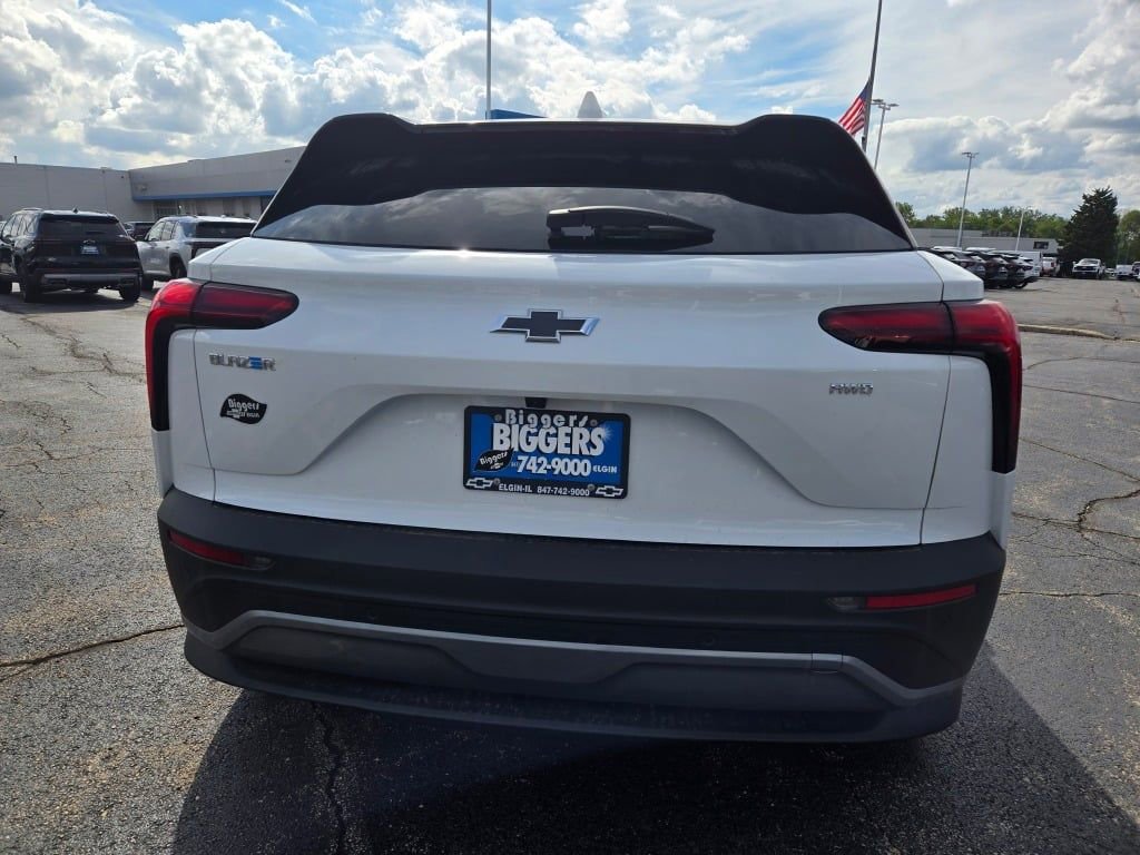 New 2026 Chevrolet Blazer EV LT image 12