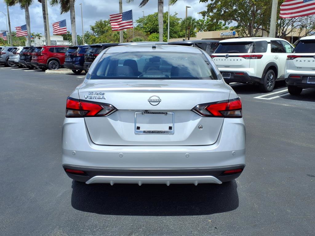 Certified 2024 Nissan Versa S w/ Trunk Package image 5