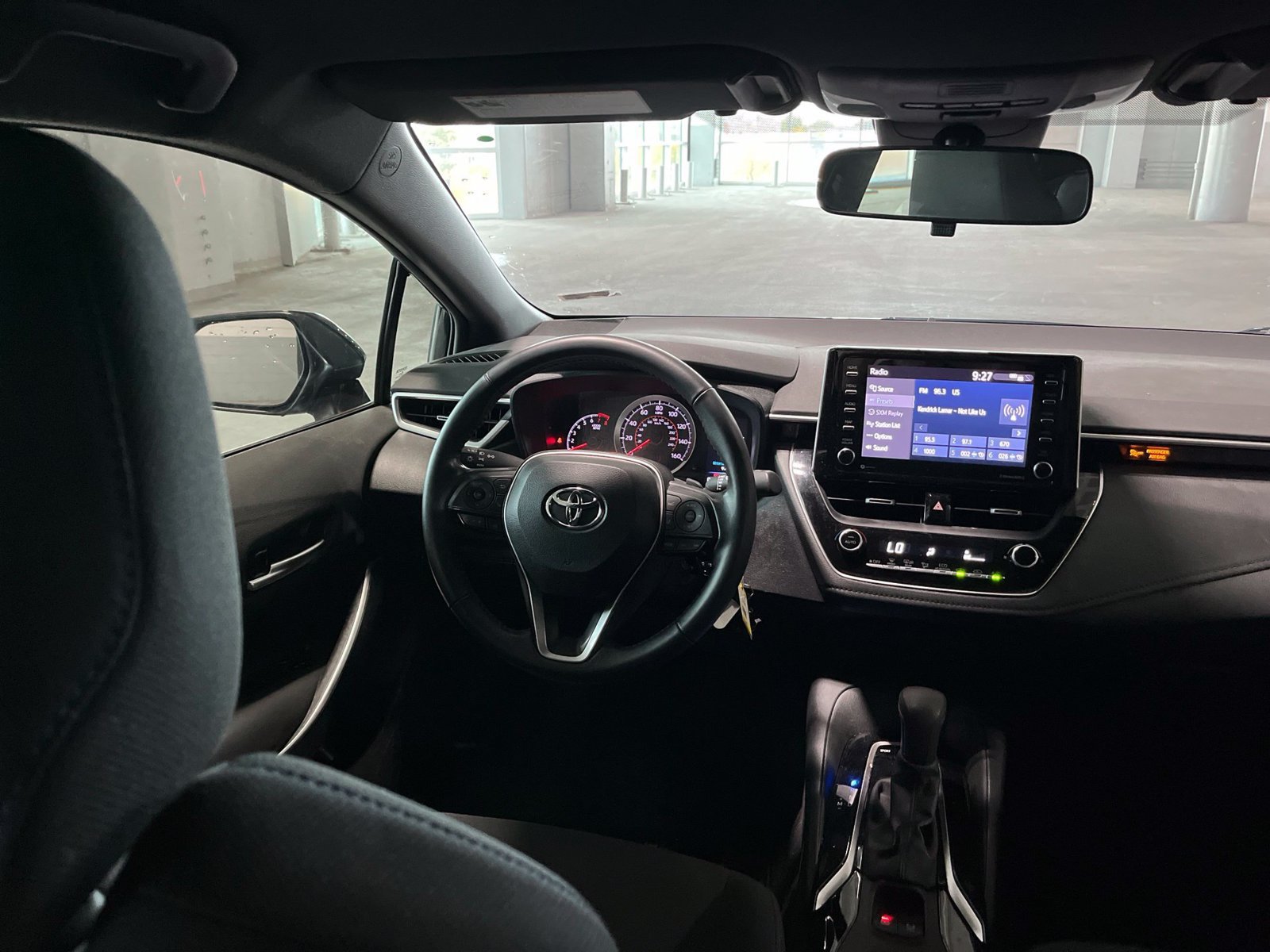 Used 2021 Toyota Corolla SE FWD image 33
