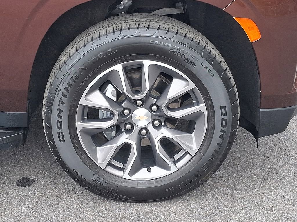 Used 2022 Chevrolet Tahoe LT w/ Luxury Package AWD/4WD image 8