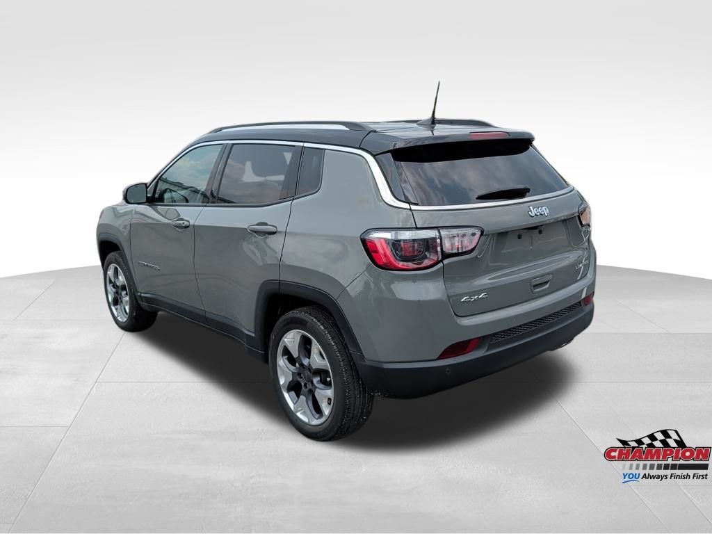 Used 2022 Jeep Compass Limited AWD/4WD image 3