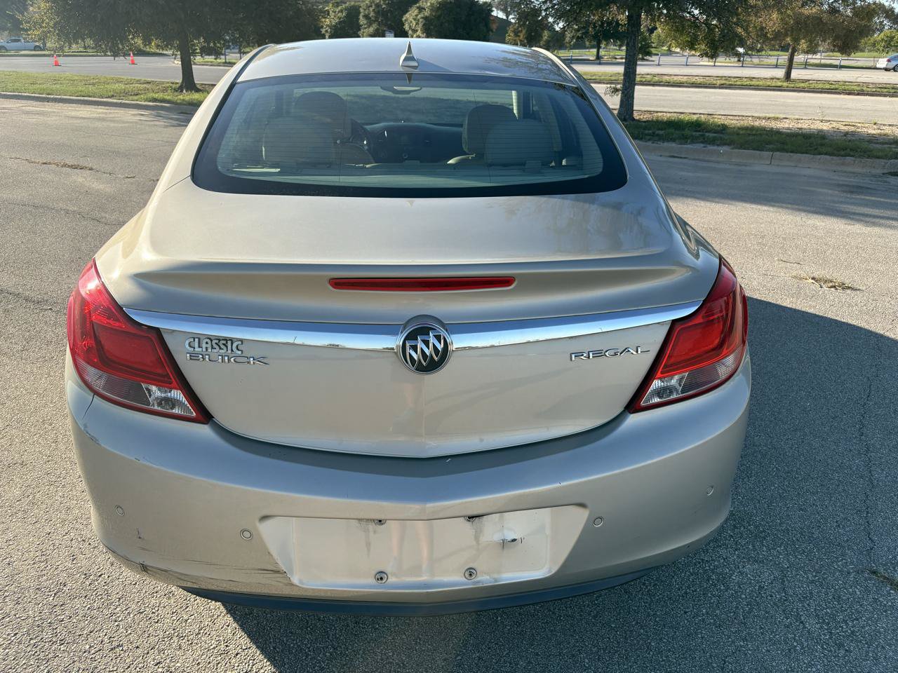 Used 2013 Buick Regal Premium FWD image 12