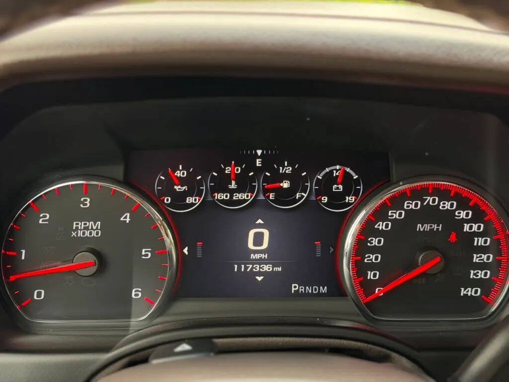Used 2015 GMC Yukon Denali w/ Premium Package AWD/4WD image 13