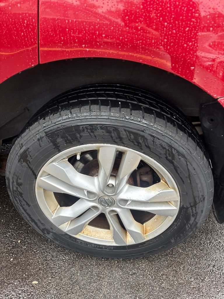 Used 2013 Nissan Rogue AWD image 19