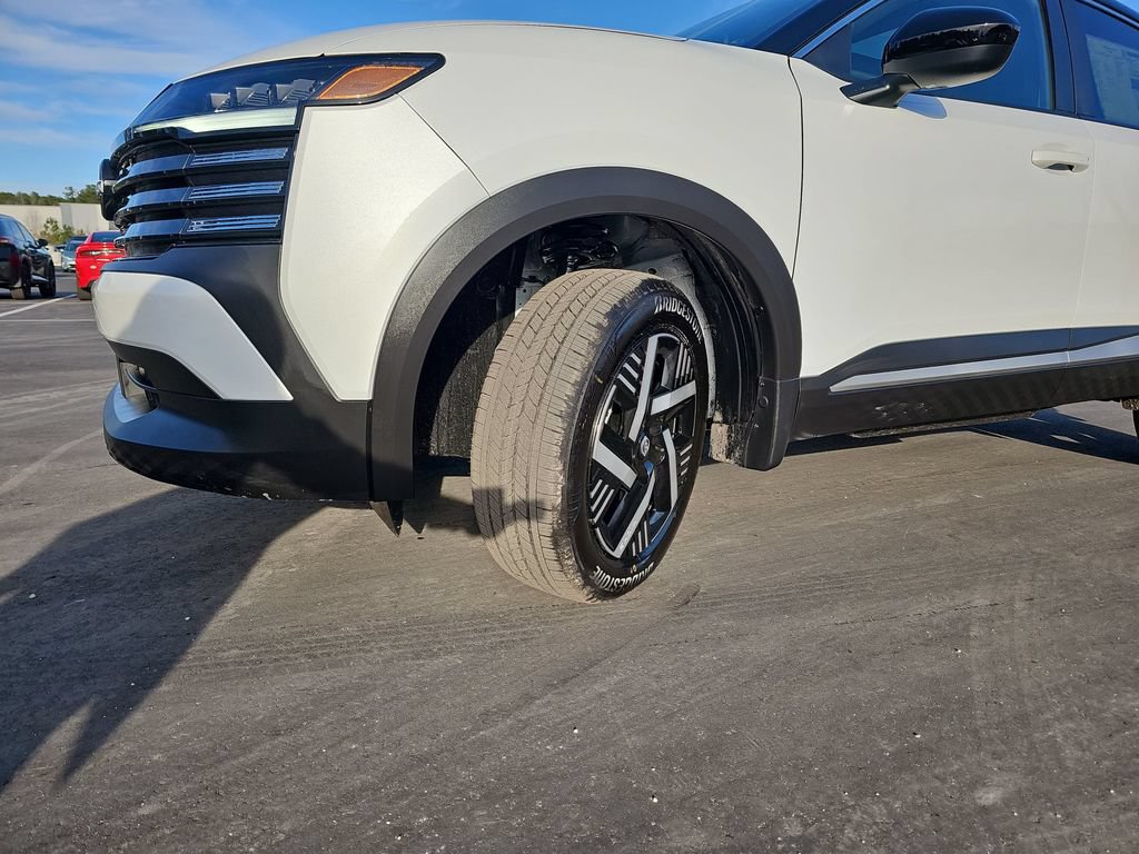 New 2026 Nissan Kicks SV w/ SV Premium Package FWD image 34