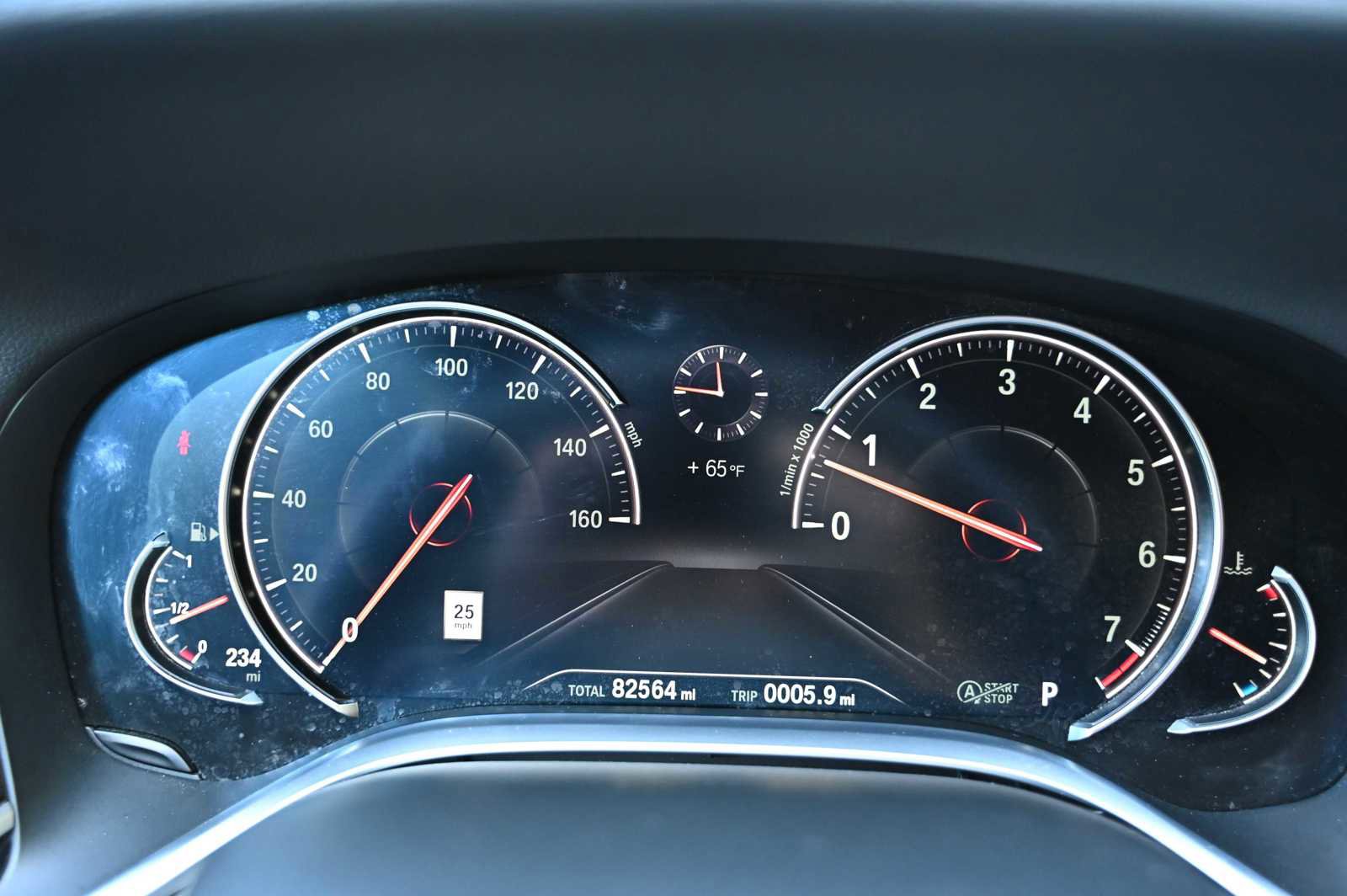 Used 2019 BMW 740i w/ M Sport Package image 11