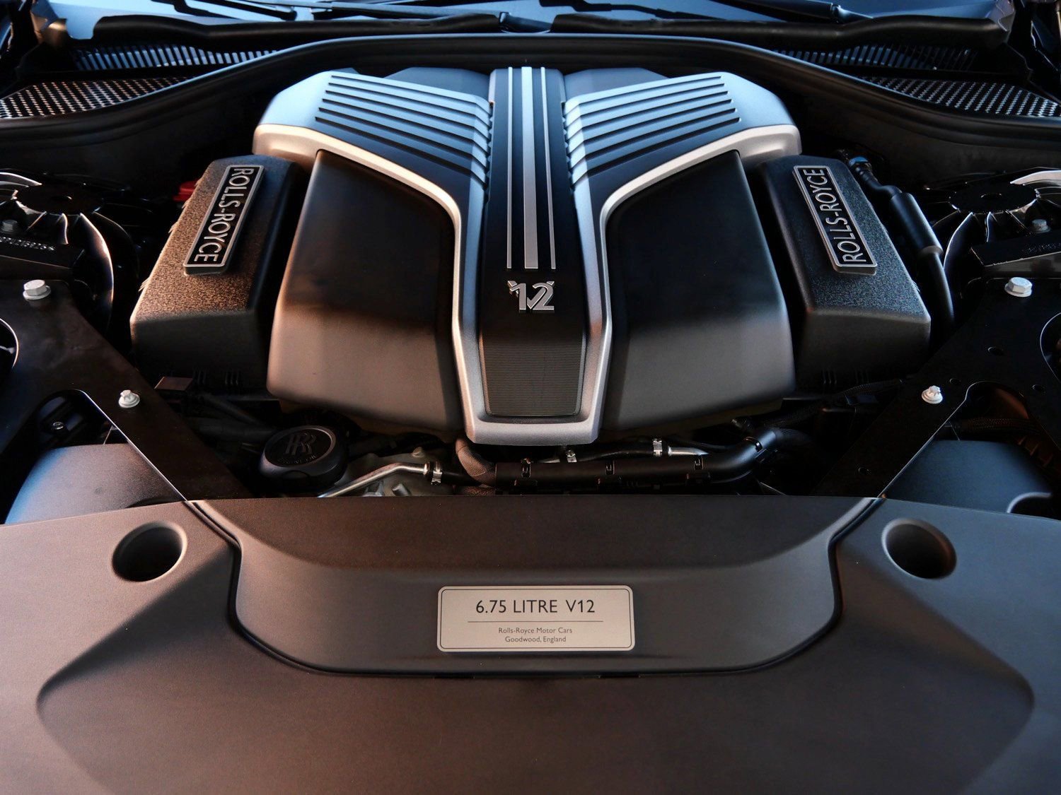 Used 2023 Rolls-Royce Ghost Black Badge w/ Black Badge Ghost Package image 40