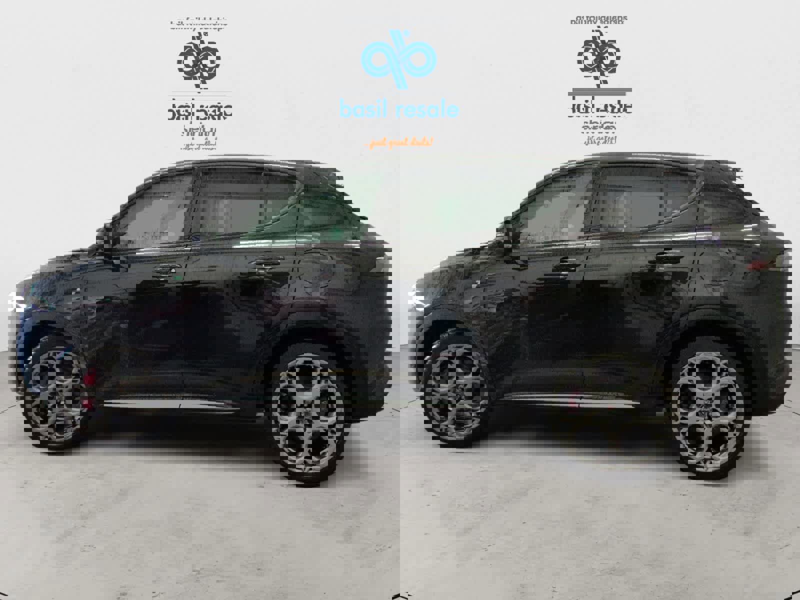 Used 2024 Alfa Romeo Tonale Ti image 6