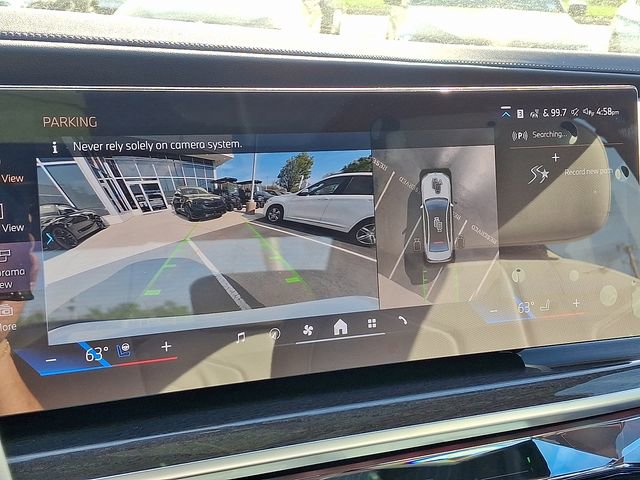 New 2026 BMW i7 xDrive60 w/ Executive Package image 16