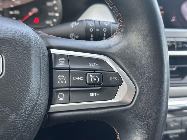 Certified 2022 Jeep Compass Limited w/ Sun and Sound Group image 30