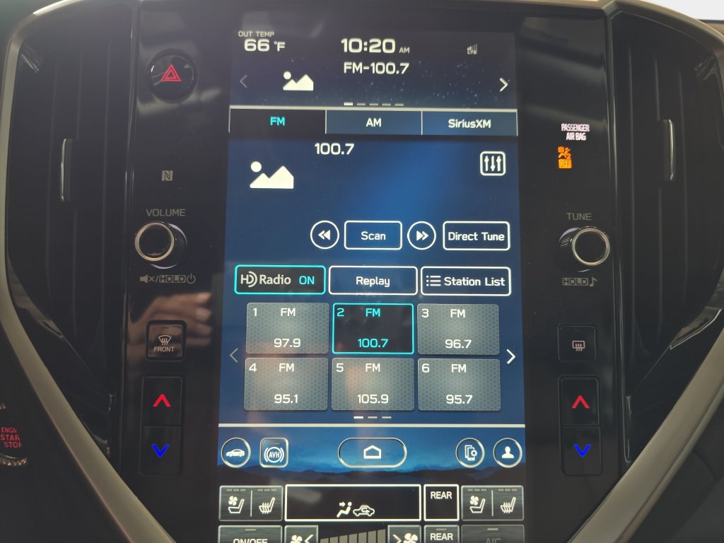 Used 2023 Subaru Ascent Touring AWD/4WD image 22