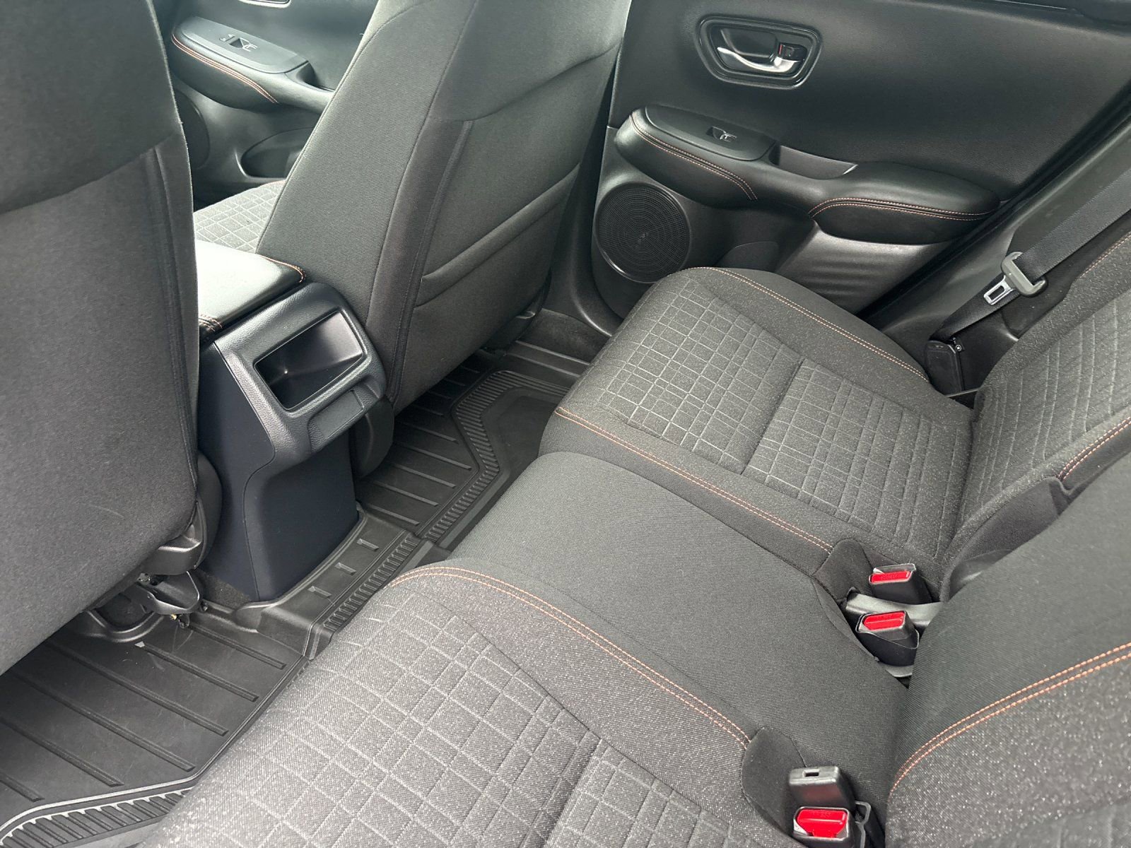 Used 2023 Honda HR-V Sport image 13