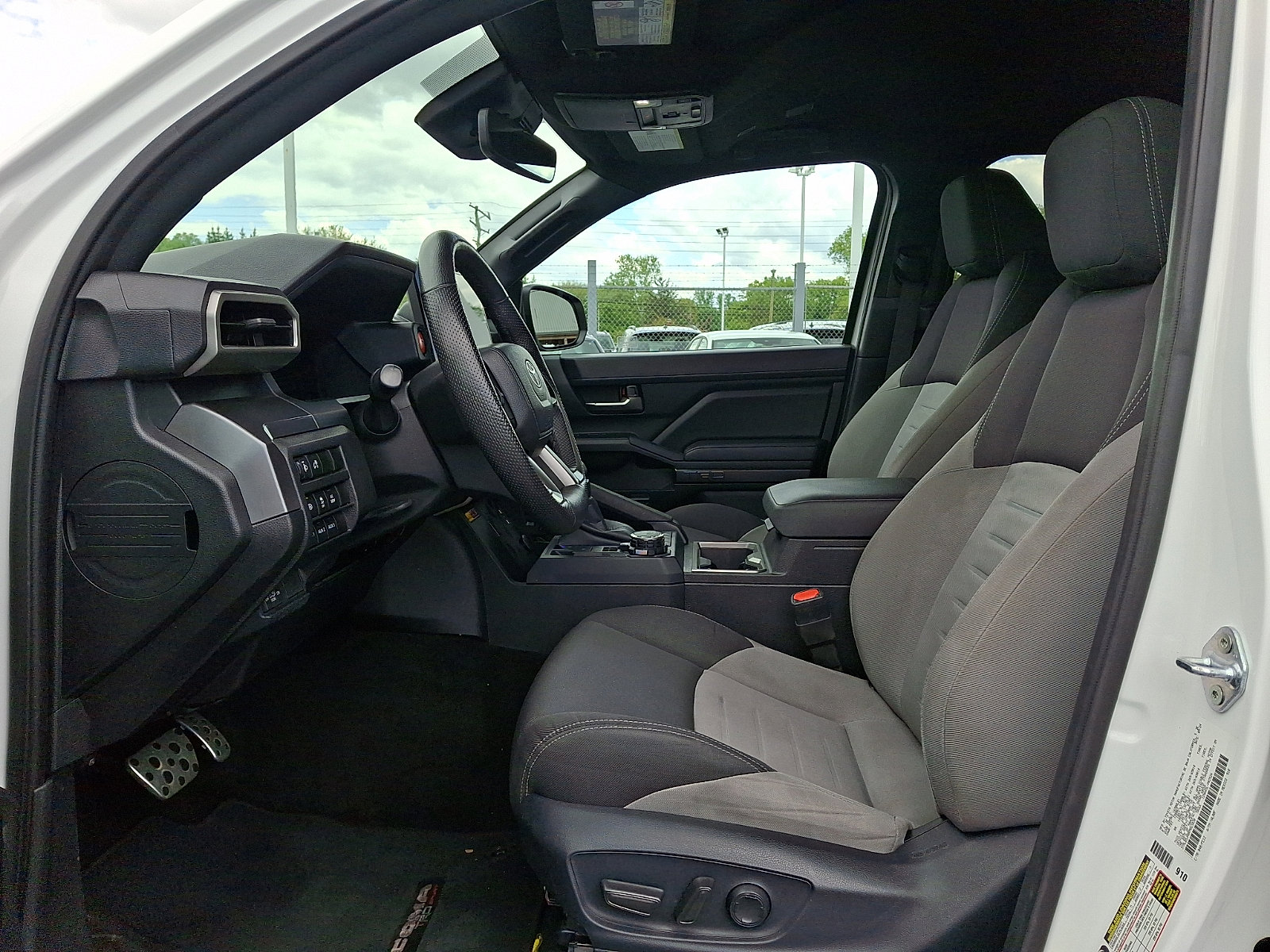 Used 2024 Toyota Tacoma TRD Sport w/ TRD Sport Upgrade Package AWD/4WD image 13