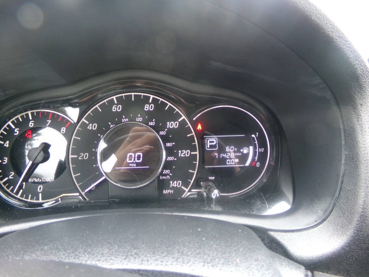 Used 2015 Nissan Versa Note SV FWD image 15