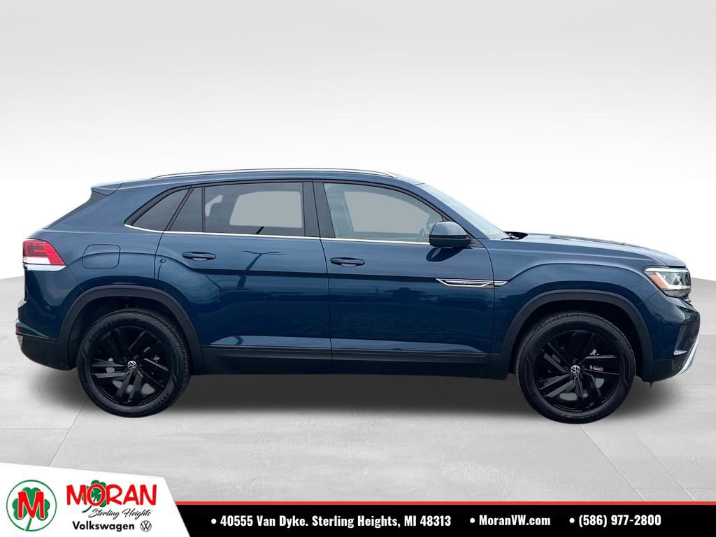 Certified 2023 Volkswagen Atlas Cross Sport SE w/ Black Wheel Package AWD/4WD image 6