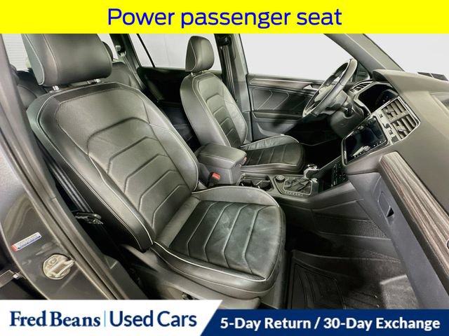 Used 2023 Volkswagen Tiguan SEL R-Line AWD/4WD image 35