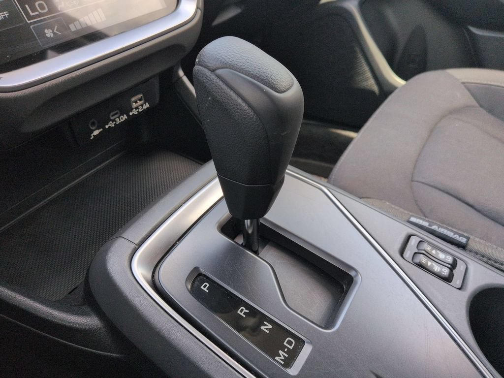 Used 2025 Subaru Crosstrek 2.5i Premium AWD/4WD image 19