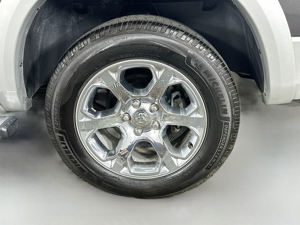 Used 2015 RAM 1500 Laramie w/ Convenience Group AWD/4WD image 31