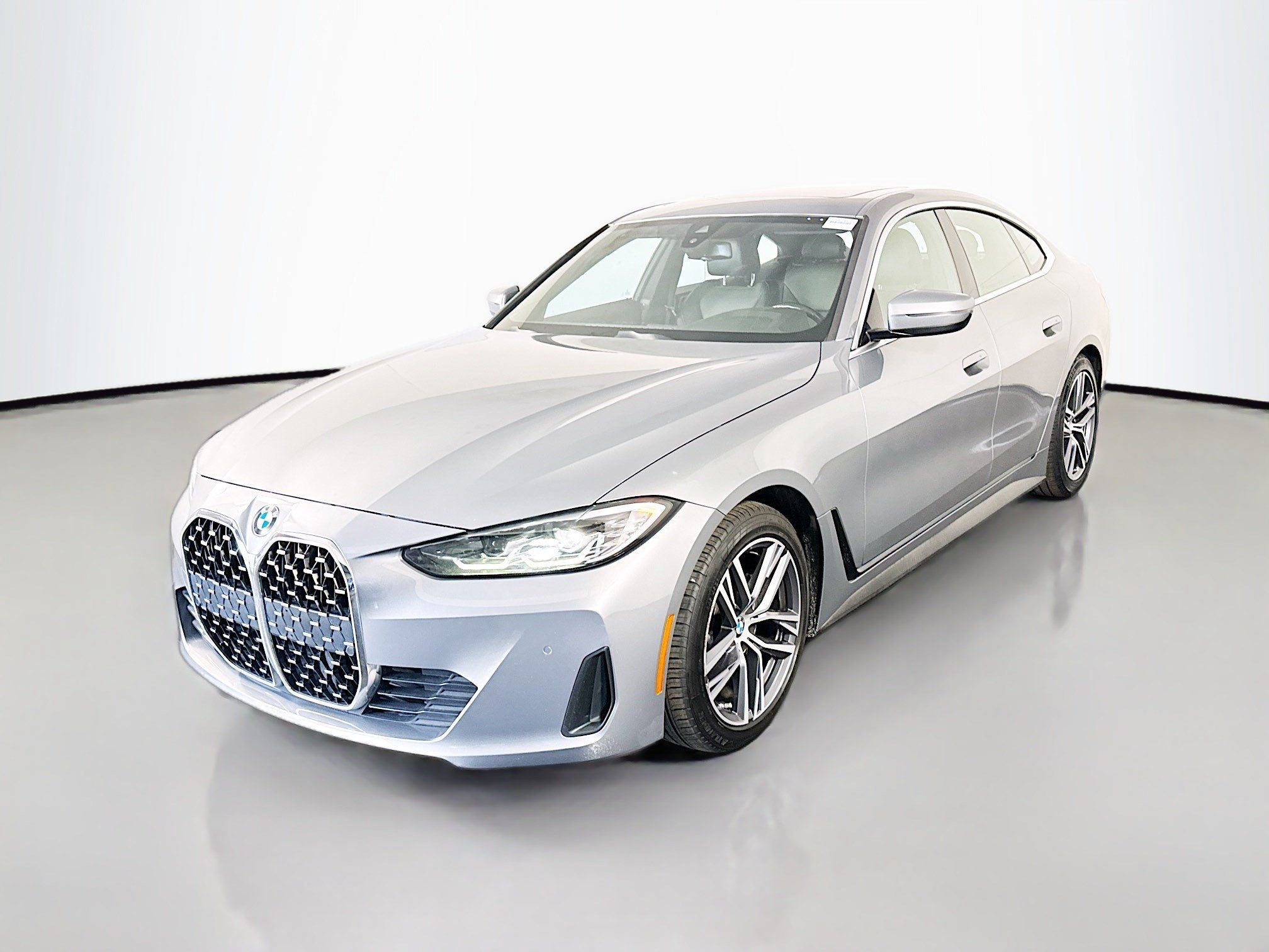 Used 2023 BMW 430i Gran Coupe xDrive w/ Premium Package AWD/4WD image 4