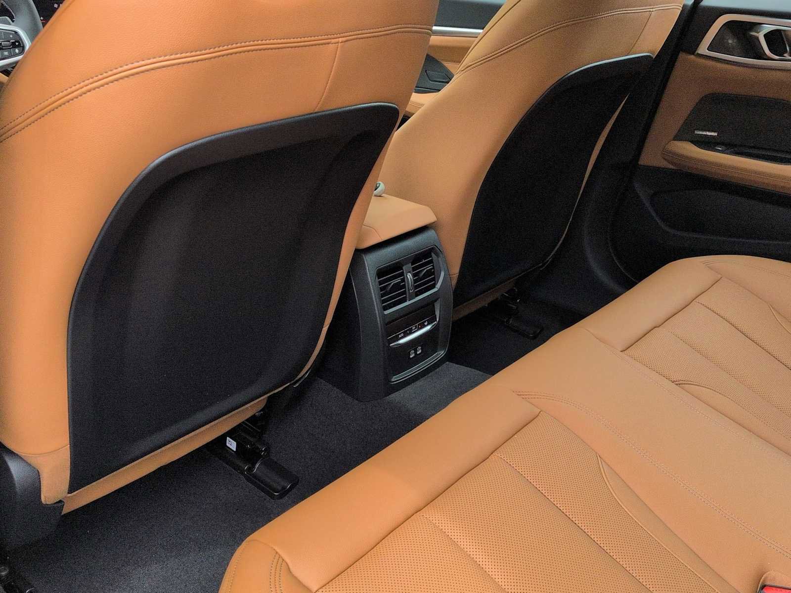 New 2026 BMW i4 M60 AWD/4WD image 19